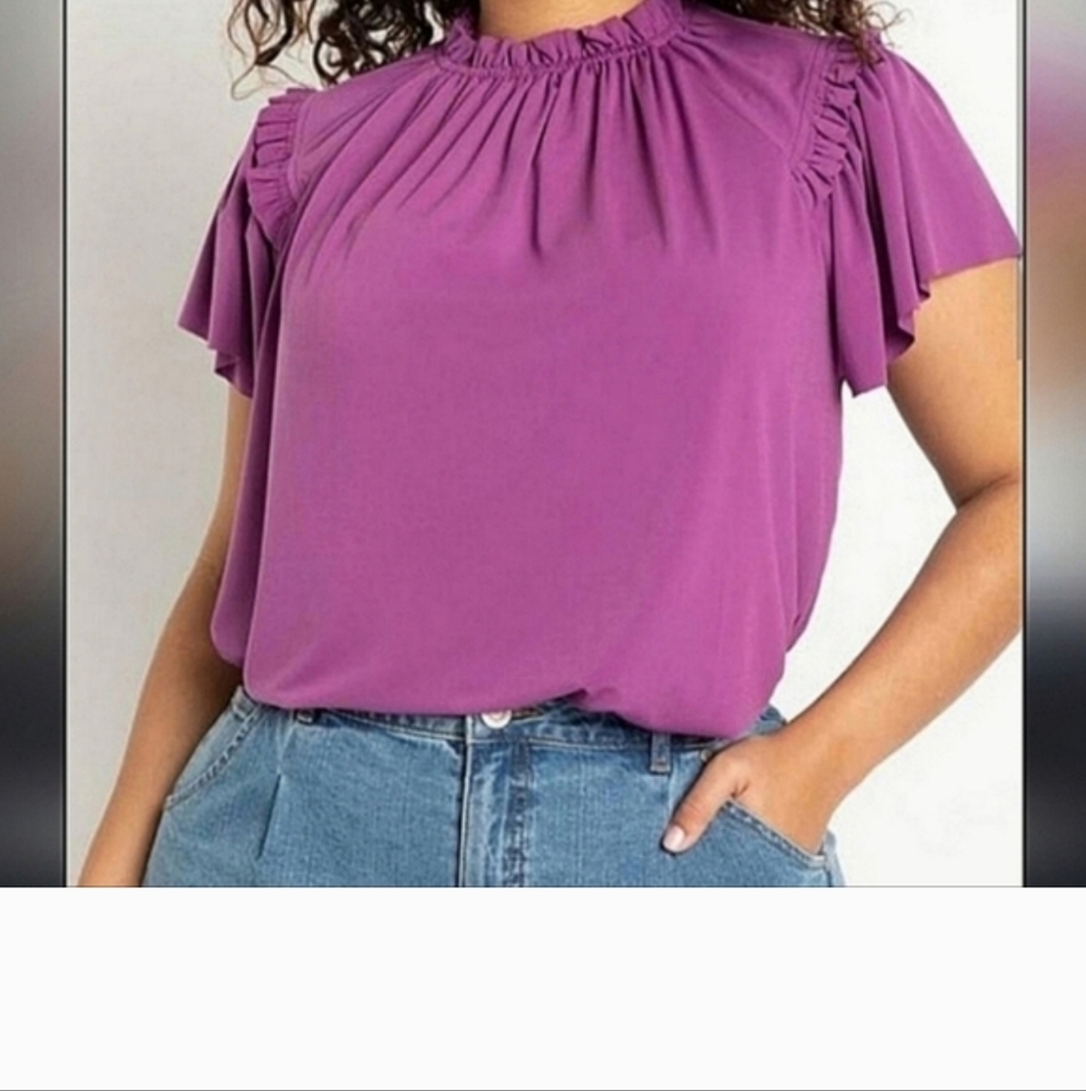 Eloquii 22/24 flutter sleeve blouse